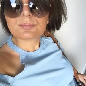 Meet your Posher, Magdalena